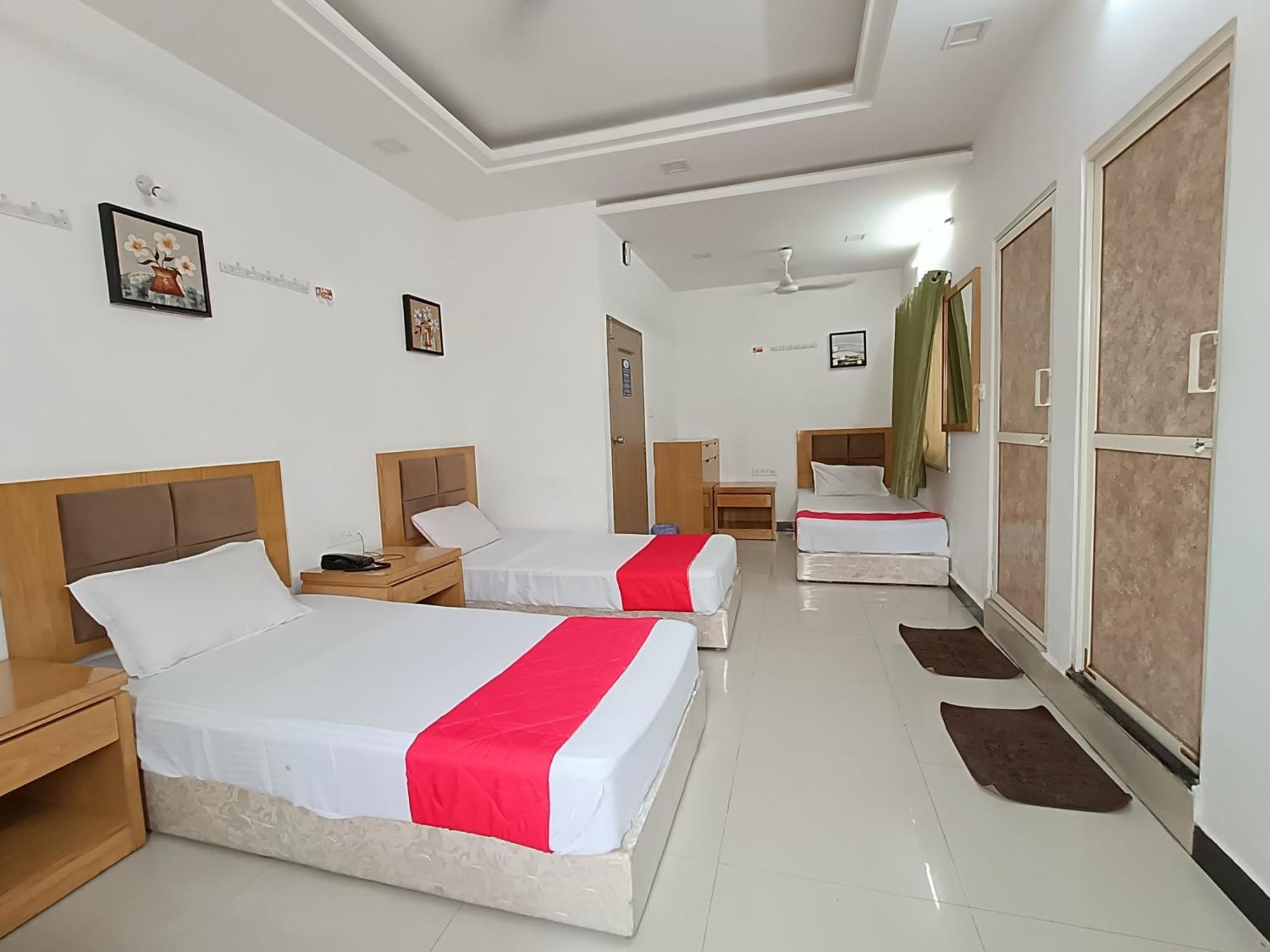 Stay Guru Usha Residency Bhuj Zewnętrze zdjęcie